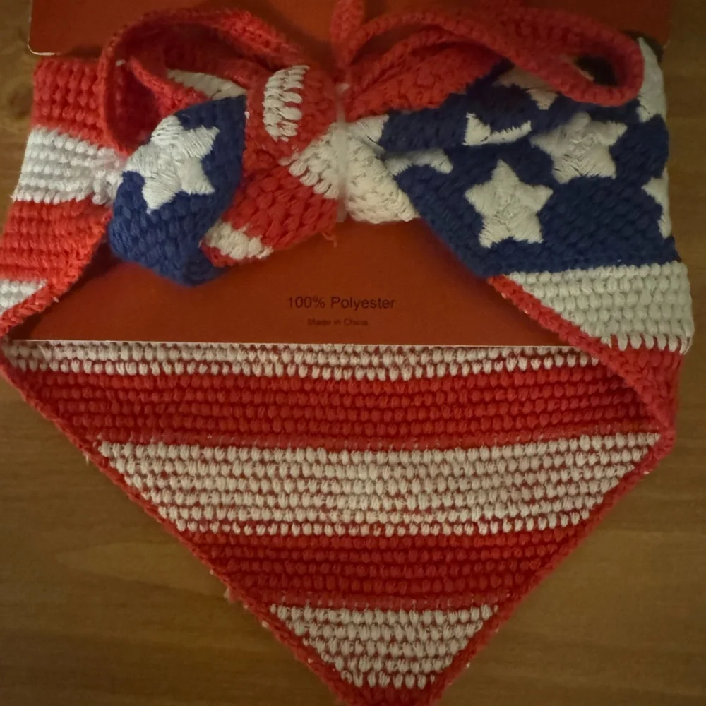 Piper Red and White Crochet hair wrap in Flag Pattern🇺🇸 see pic for more🇺🇸
